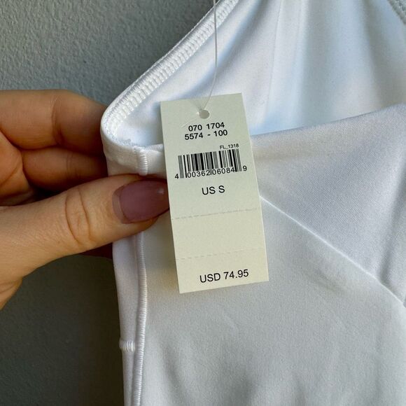 NWT Aerie Maggie White Ruffle Athletic Tennis Dress Built In Shorts Size Small - Picture 6 of 8